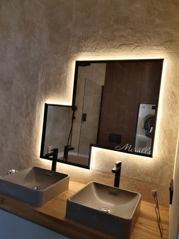 зеркало с подсветкой Kant Extra в ванне