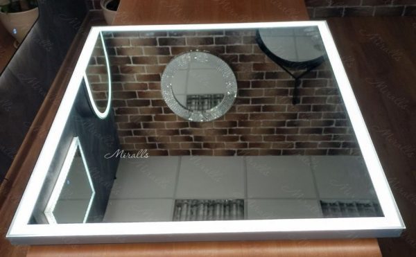 Прямоугольное зеркало с фронтальной подсветкой Sella