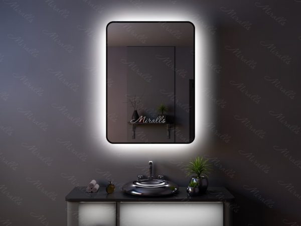 Зеркальный шкаф для ванной комнаты Sebastian