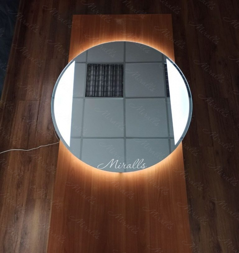 Круглое зеркало с подсветкой Margo