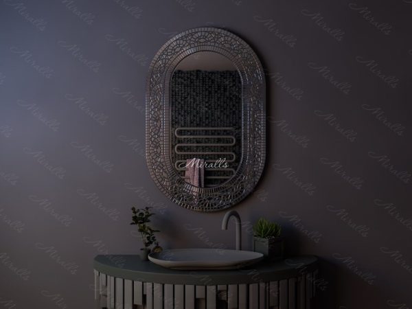 Капсульное зеркало в раме из мозаики Perfomance