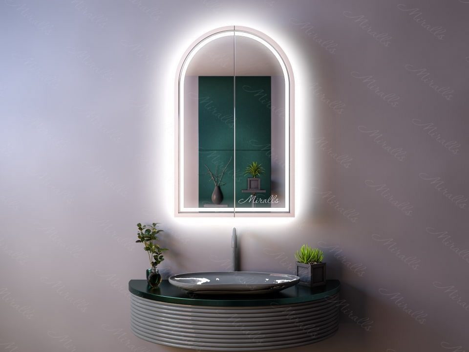 Зеркало шкаф для ванной комнаты с подсветкой, купить в Москве