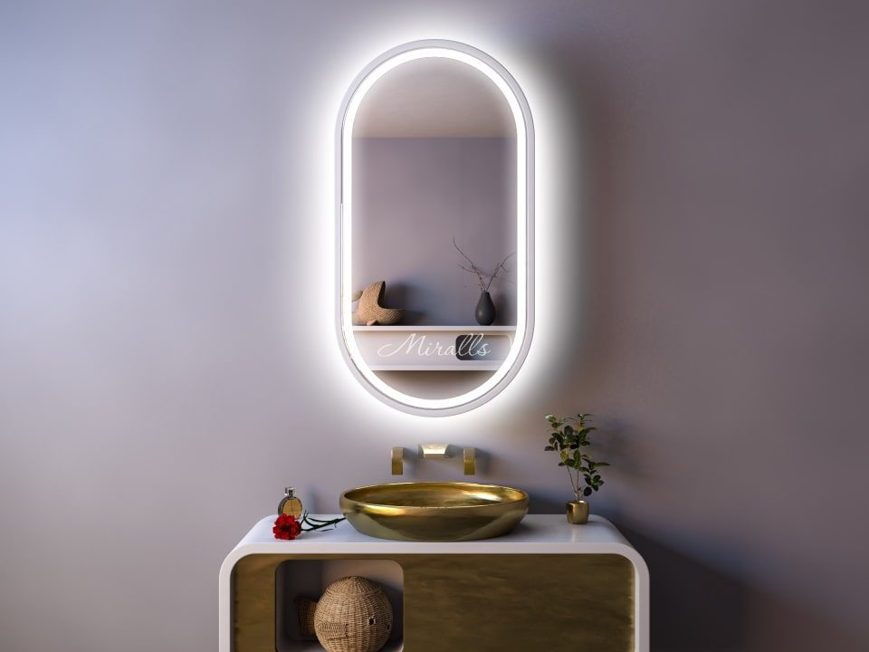 Зеркальный шкаф в ванную комнату с подсветкой Astida