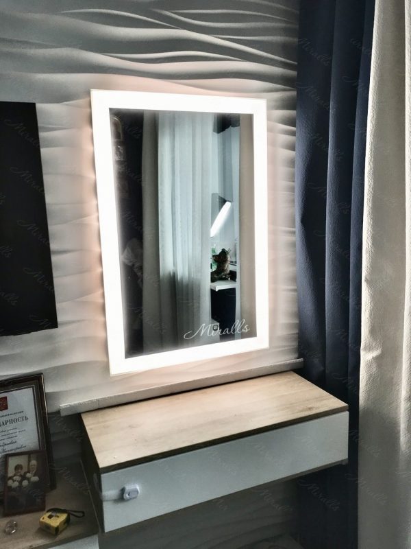 Зеркало с подсветкой Modern