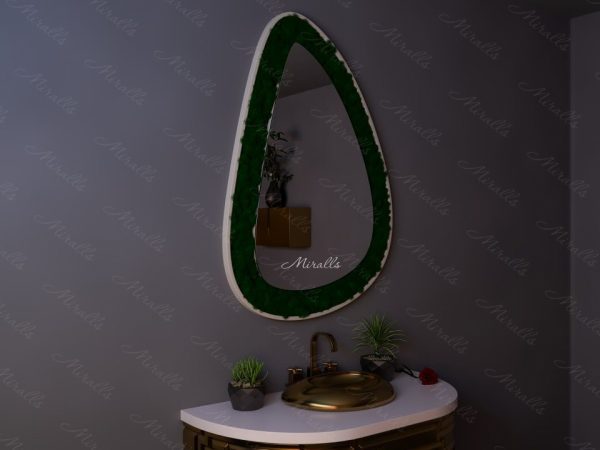 Фигурное эко-зеркало в деревянной раме Melissa