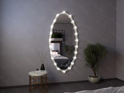 Зеркало с лампочками необычной формы Ginza