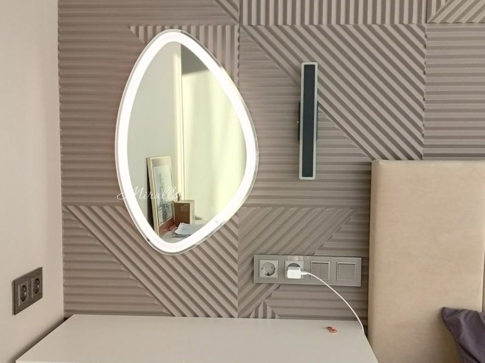 Зеркало Onyx Plus в спальне