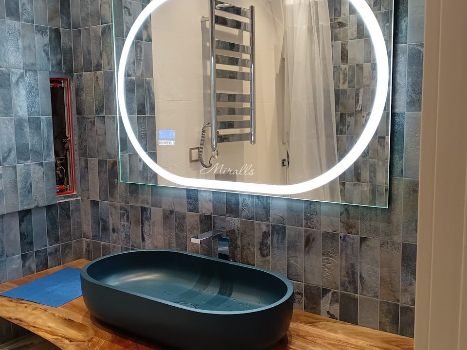 Зеркало с подсветкой Soho в прямоугольном исполнении