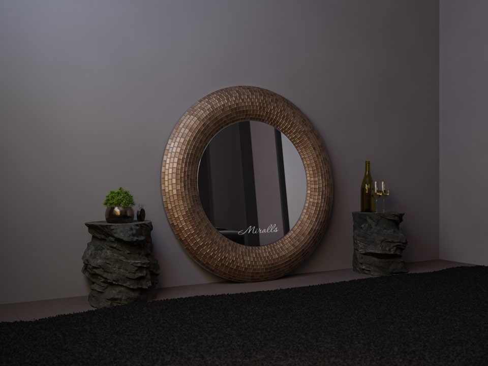 Напольное зеркало в раме из мозаики Birgitta