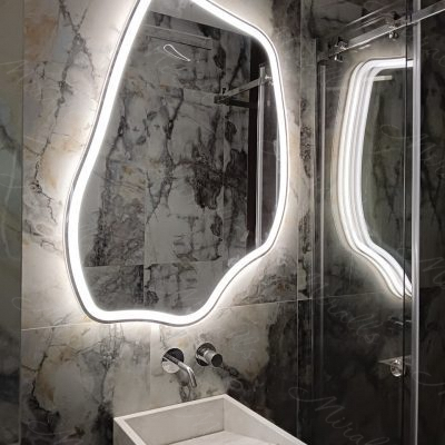 Дизайнерское зеркало Burgos Plus в ванной