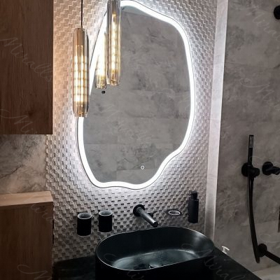 Дизайнерское зеркало Burgos Plus в ванной конате